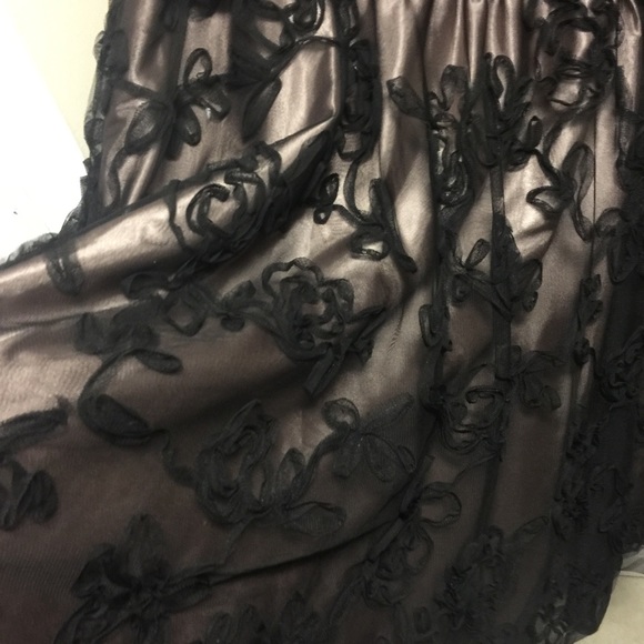 One of my favorite dresses - Picture 4 of 4