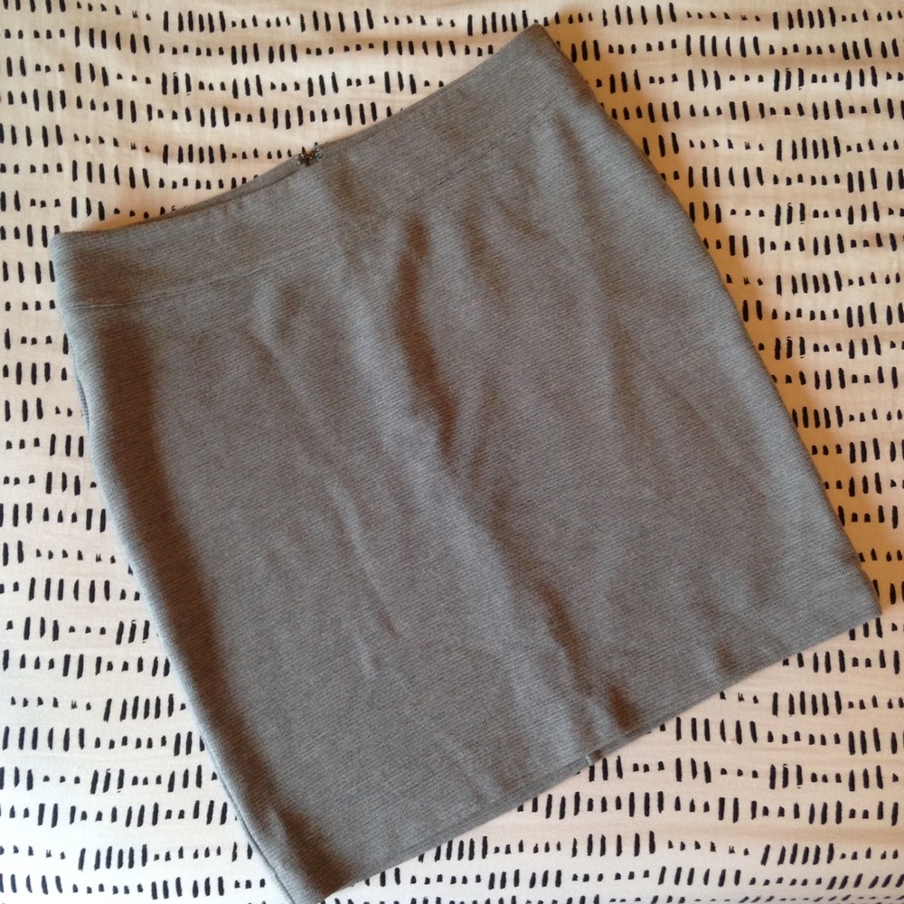 🚨LAST CHANCE‼️ GAP Knit Pencil Skirt