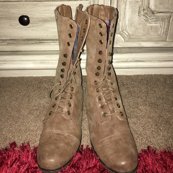 Steve Madden combat boots - Picture 4 of 4