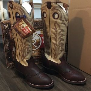 BRAND NEW W/ TAGS: Tony Lama Cowboy Boots 9