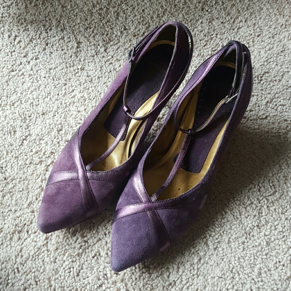 Pumps heels purple suede