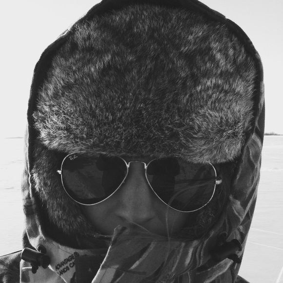 Meet your Posher, Noelle - Picture 1 of 1