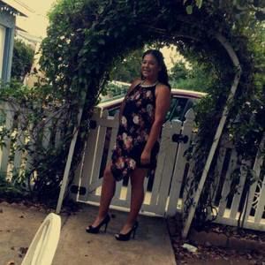 Meet your Posher, Isabel