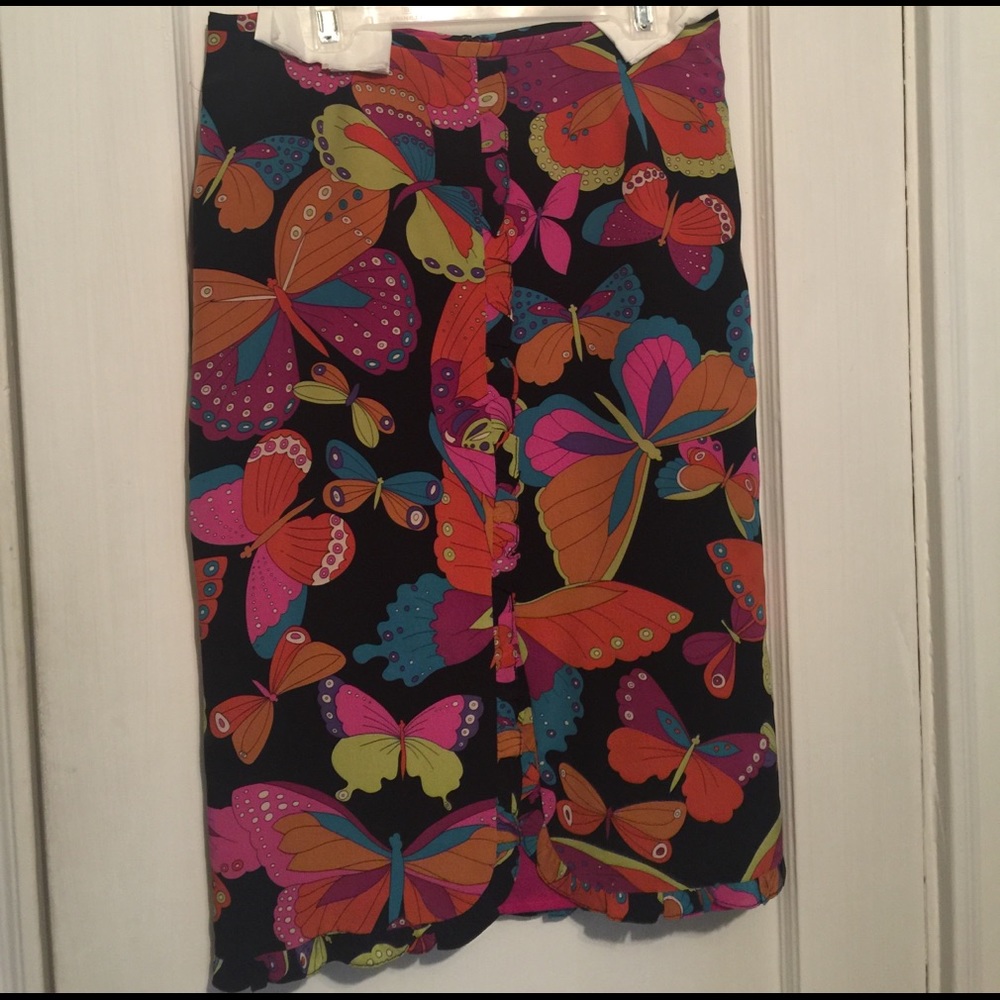 GORGEOUS Silk Nanette Lepore skirt butterfly motif