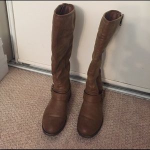 Madden Girl --- cooper (wide calf)-- size 6.5
