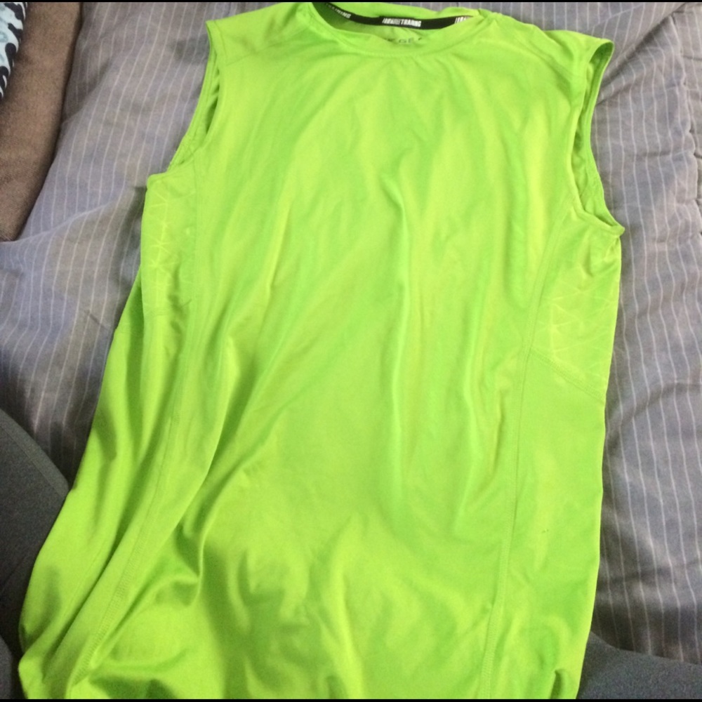 Men's dry fit muscle t