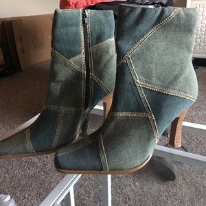 Heeled ankle boots