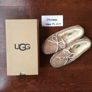 UGG Dakota Suede Slipper. Brand New!