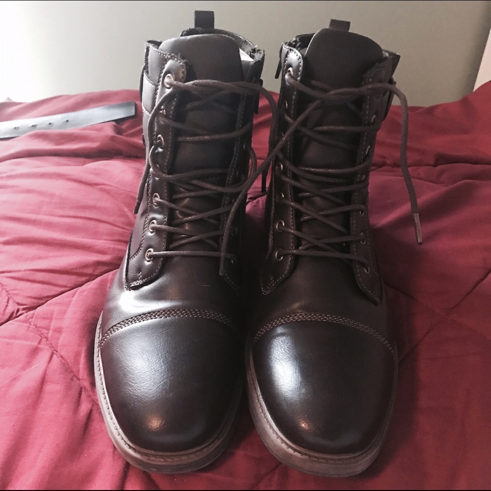 Mens Brand new Brown Boots