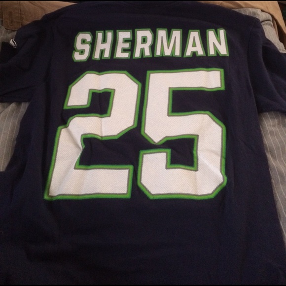 Seattle Seahawks T-shirt - Picture 2 of 2