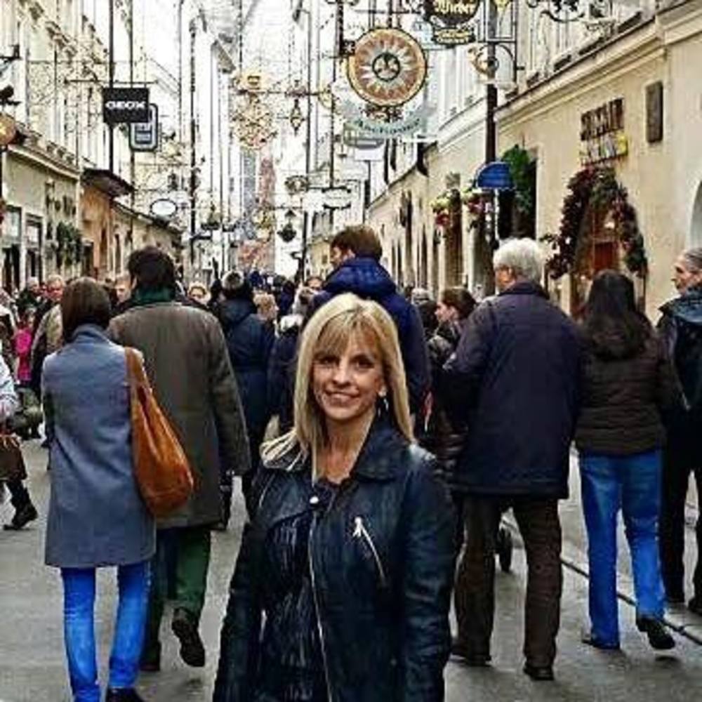 Meet your Posher, Kim