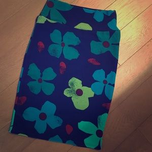 Lularoe Cassie skirt NWOT