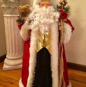 3 ft Santa Figurine