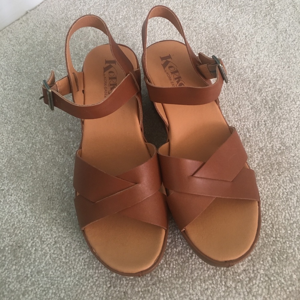 Korks by Kork-Ease platform Sandals