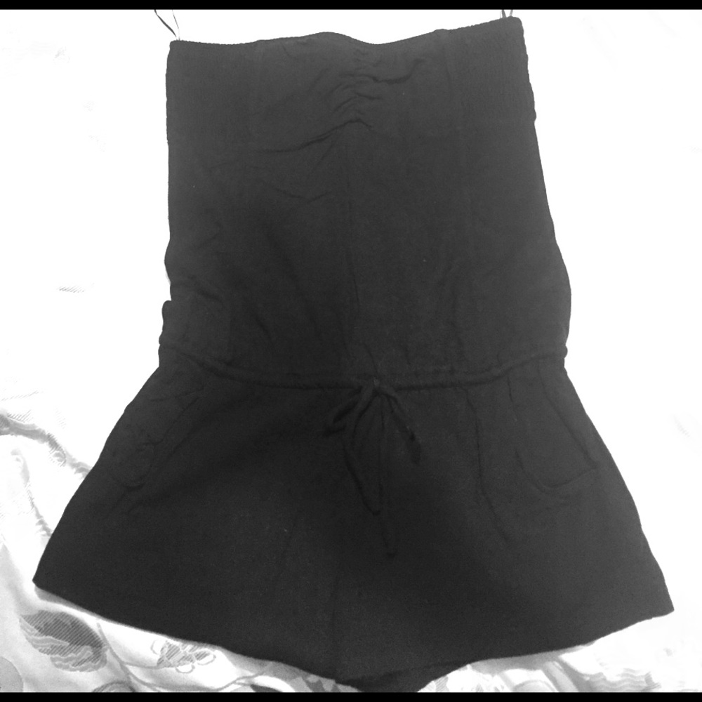 Black Romper with small pockets