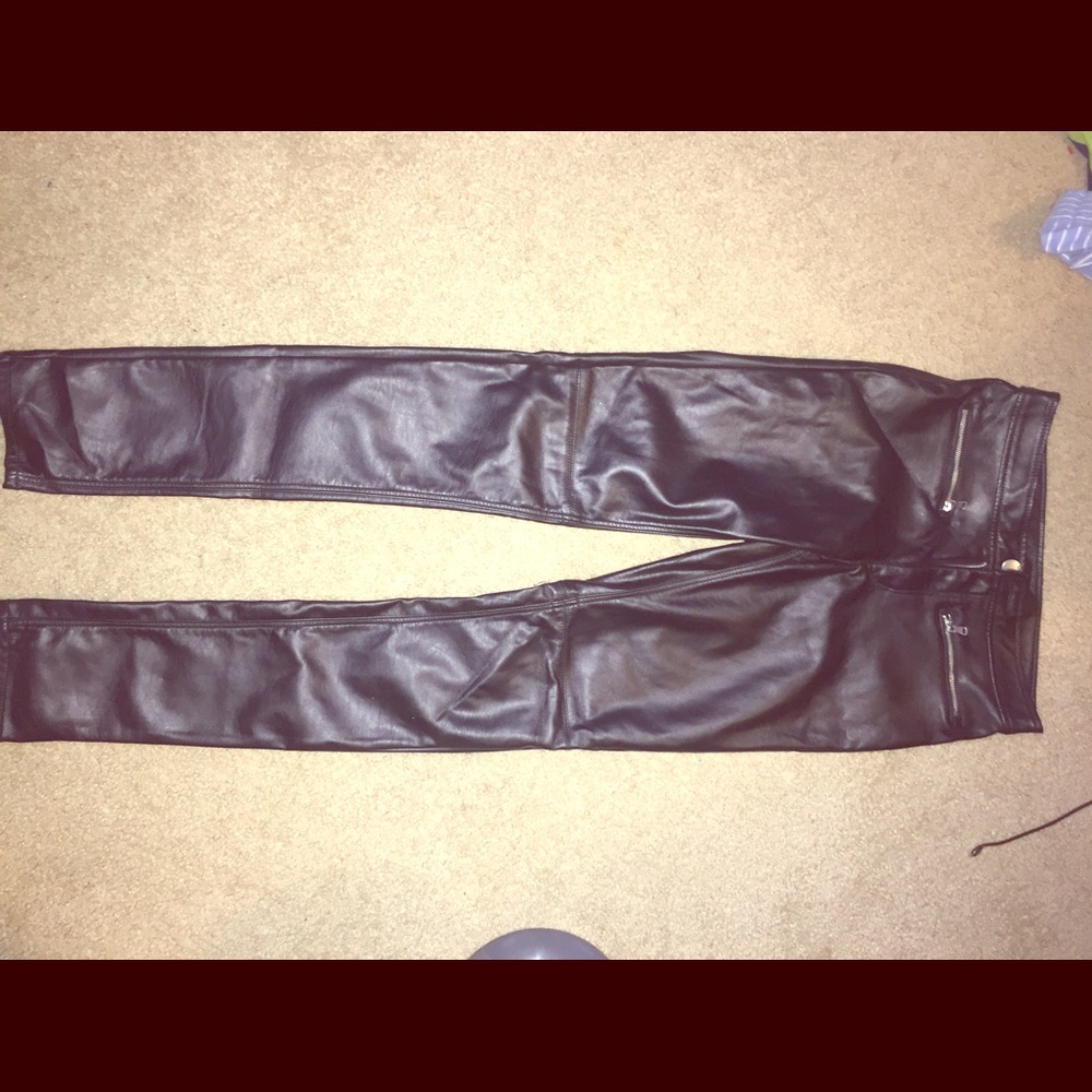 Vegan leather leggings