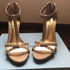 Antonio Melani Nude high heel sandals