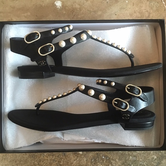 Chanel pearl ankle strap sandals - Picture 4 of 8