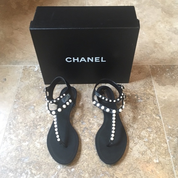 Chanel pearl ankle strap sandals - Picture 5 of 8
