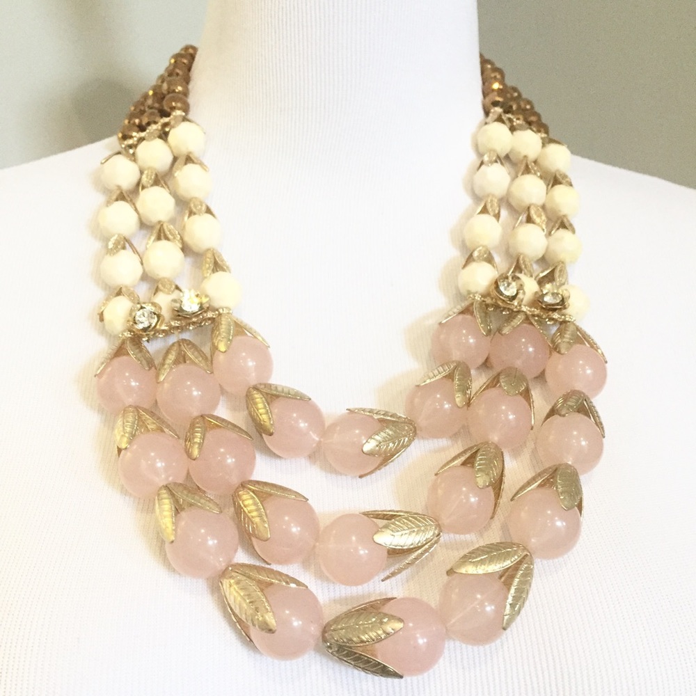 💥FINAL MARKDOWN💥 NWOT STATEMENT NECKLACE