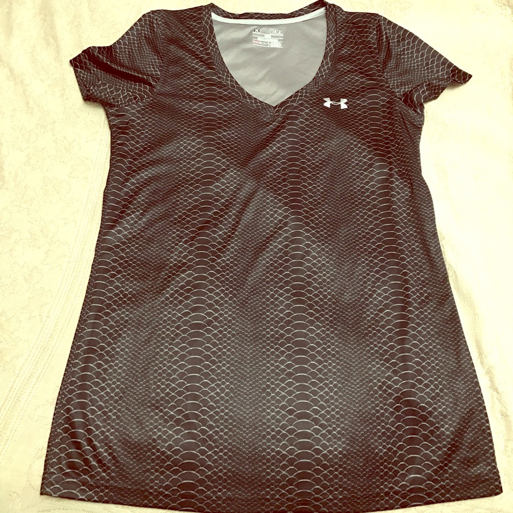 NEW Under Armour heat gear shirt