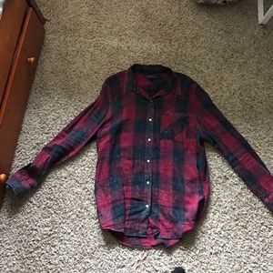 Selling a bottom down red shirt