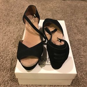 Women's toms wedges size 7