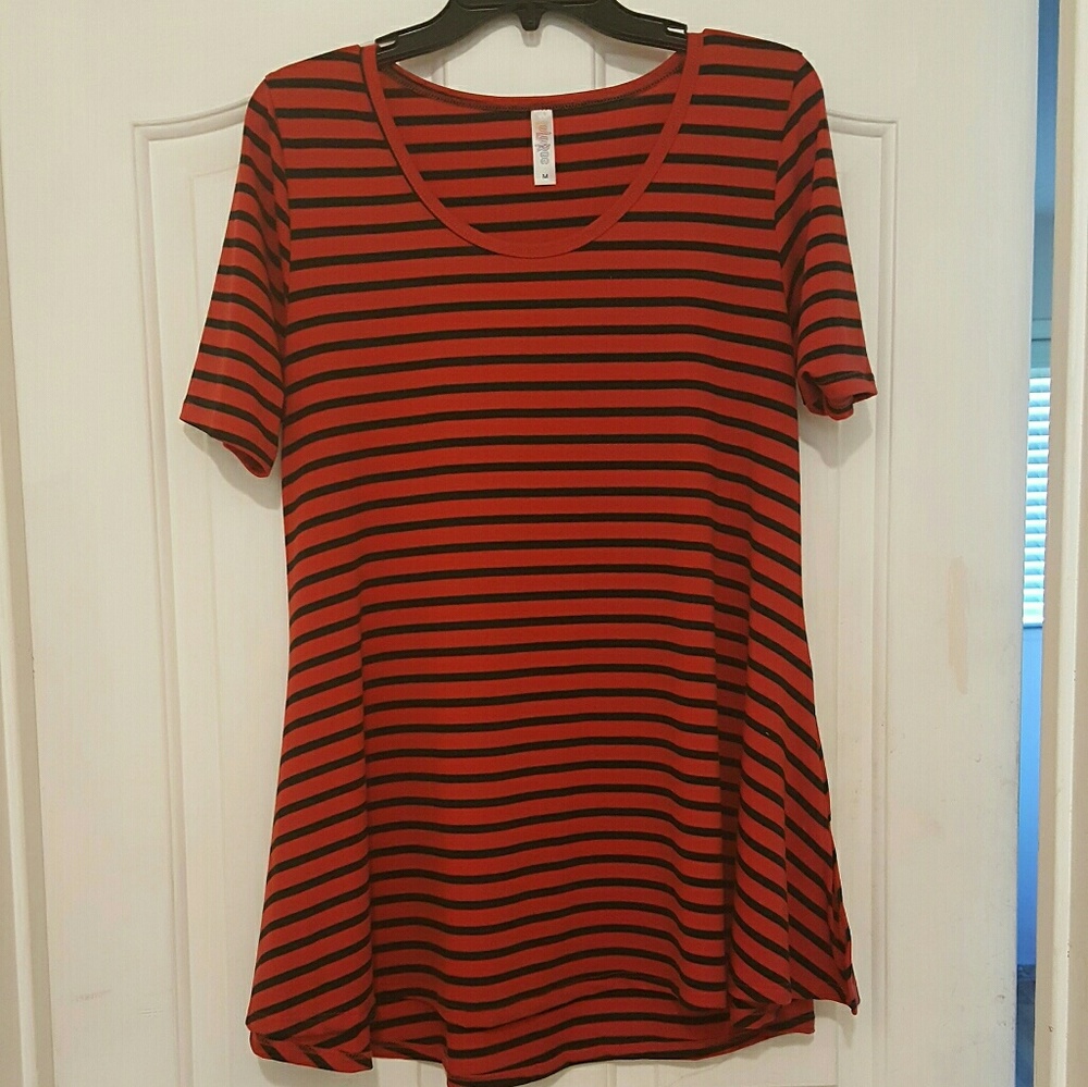 Lularoe Perfect Tee