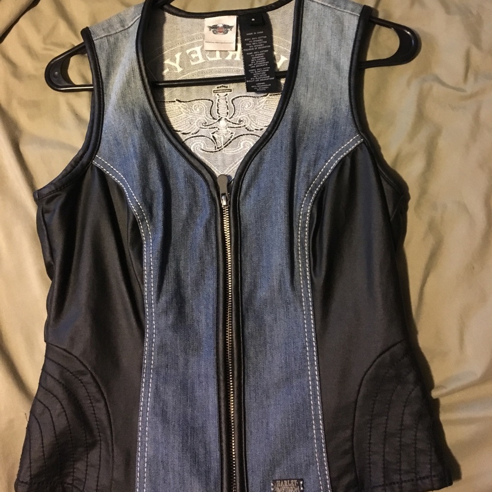 Harley Davidson zip up vest