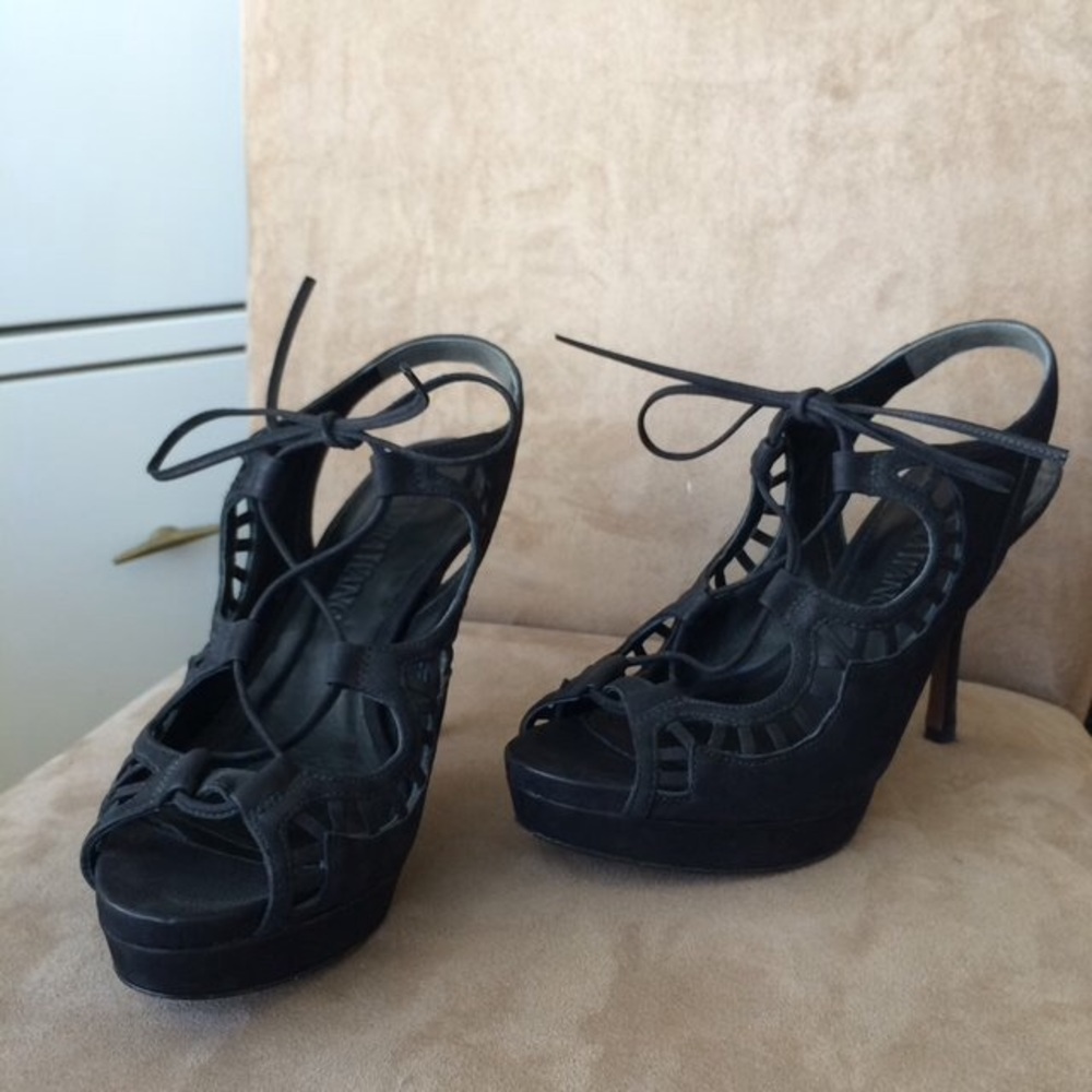 Leather Vera Wang lace-up platform heels