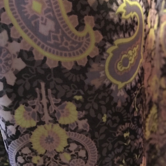 Blouse - Picture 2 of 2