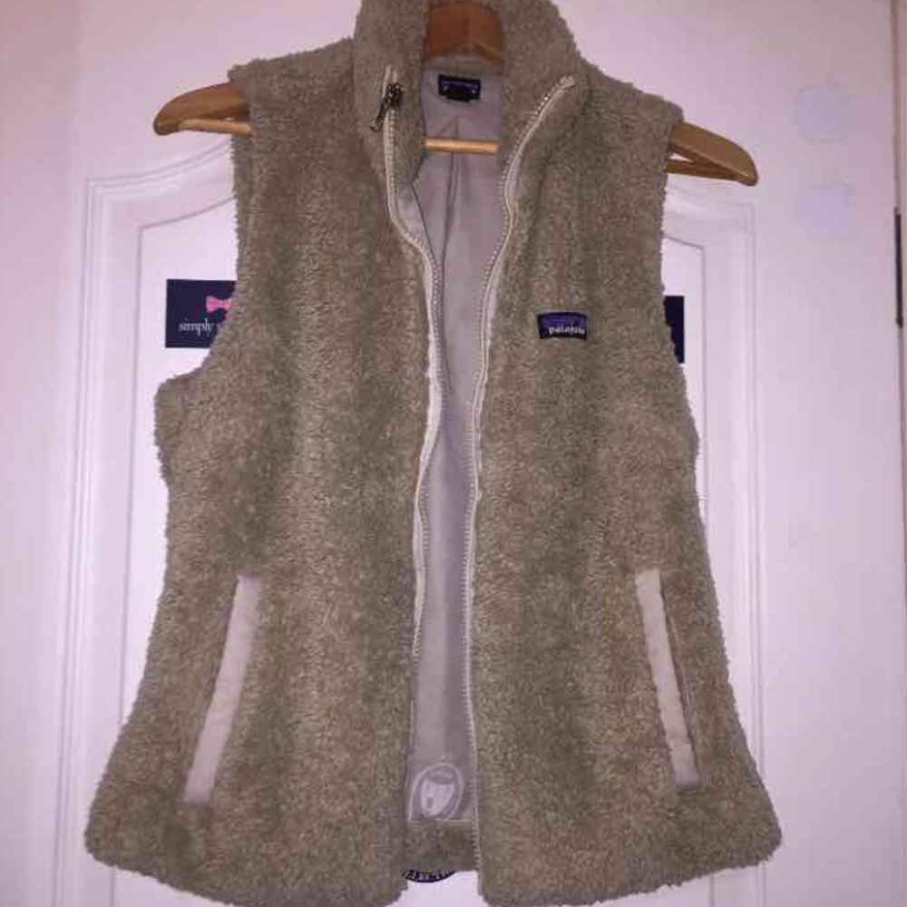 Sold on Ⓜ️ Patagonia vest