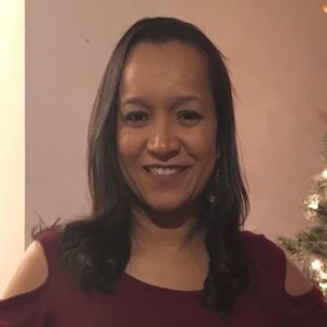 Meet your Posher, Elaine