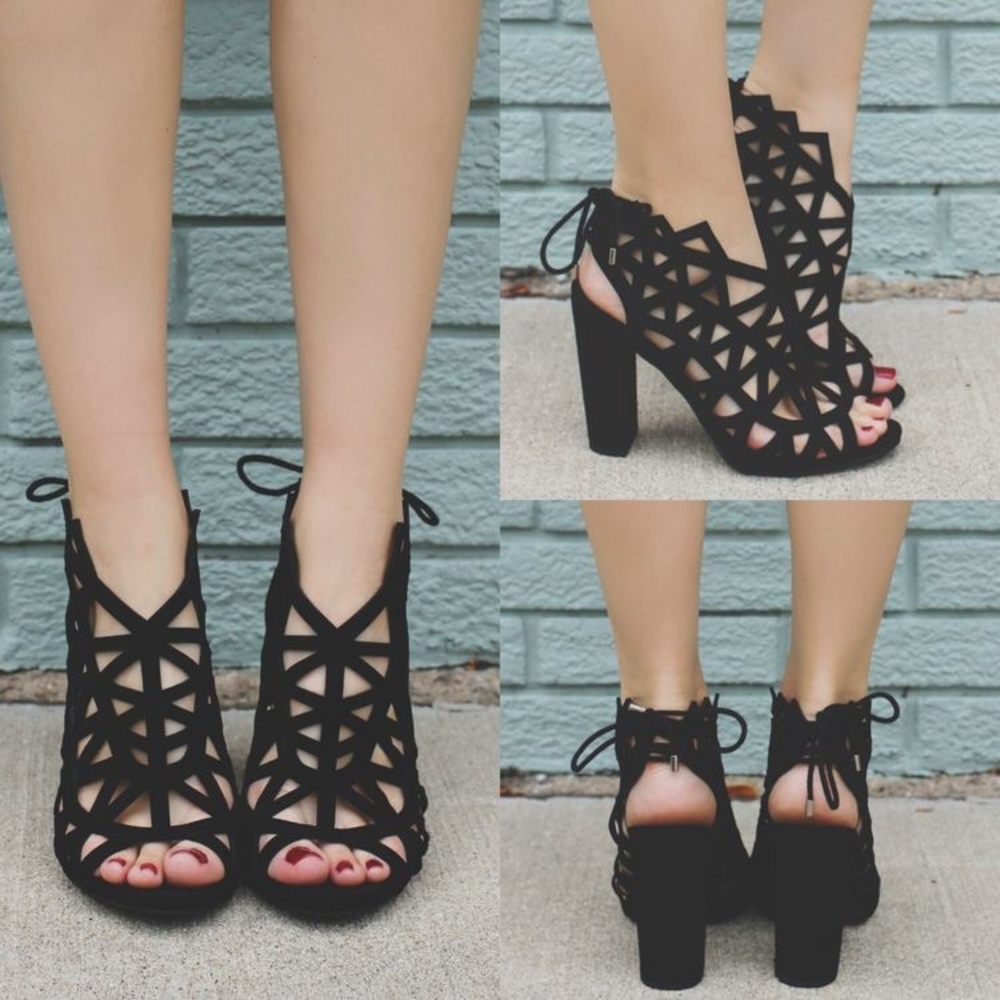 Peep Toe Lace Up Chunky Heel Suede Sandals - Picture 3 of 4