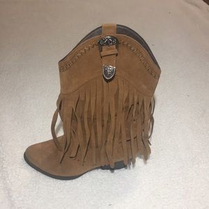 Pierre Dumas Fringe Boots