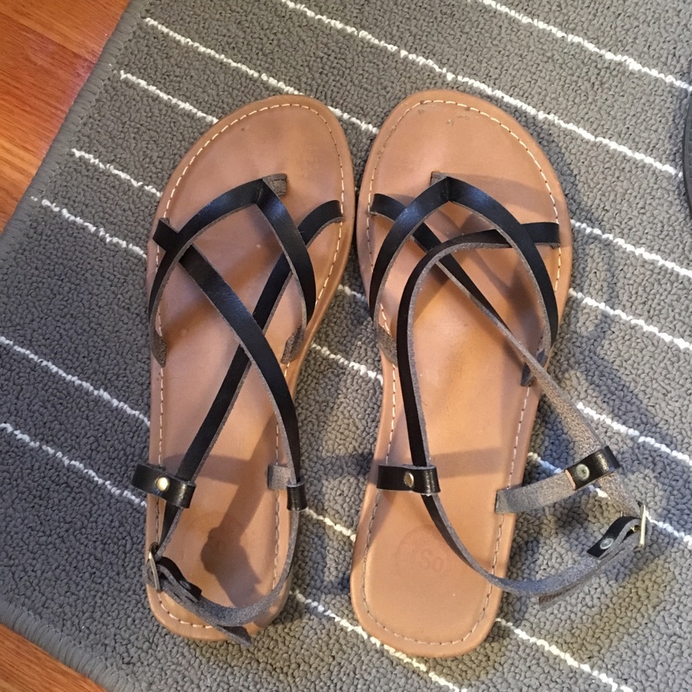Great condition sandals