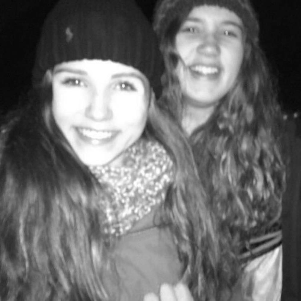 Meet your Posher, Cecilia