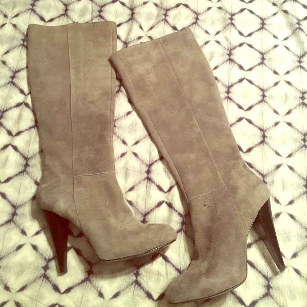 Gianni Bini leather knee high boots