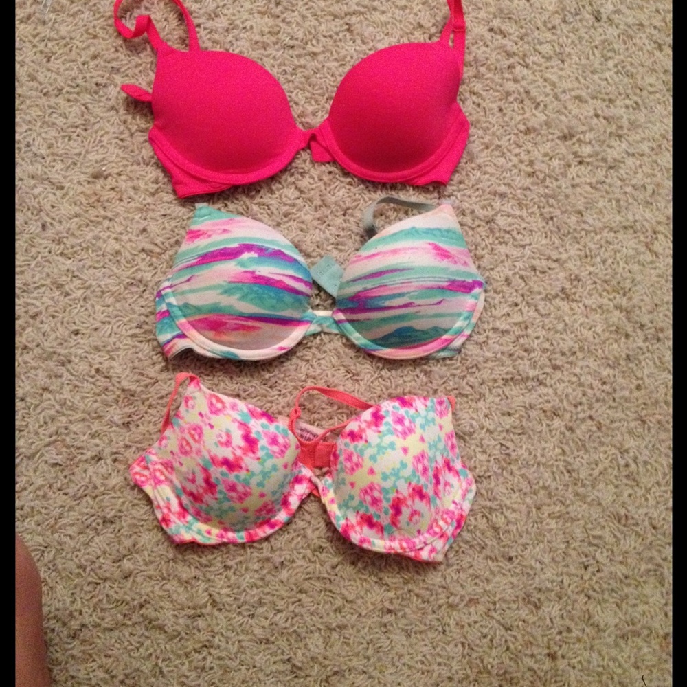 Vs pink bras
