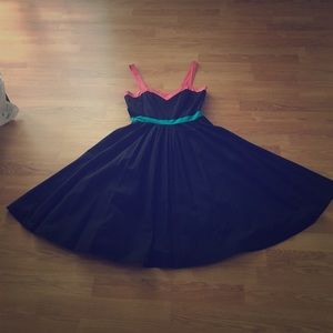 Vintage Style Sun Dress