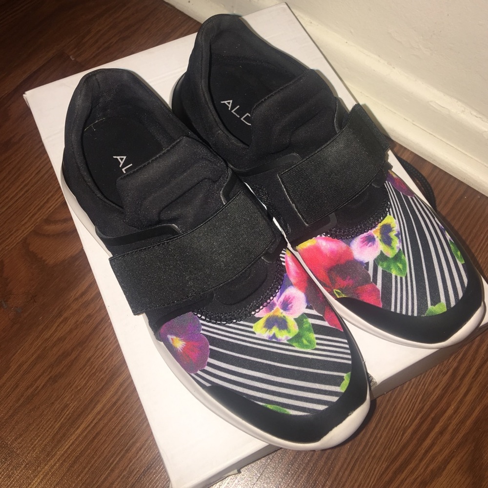 Aldo Sneakers