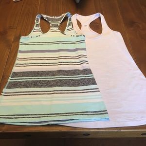 Set of 2 Lululemon Racerback Tanks sz: 6