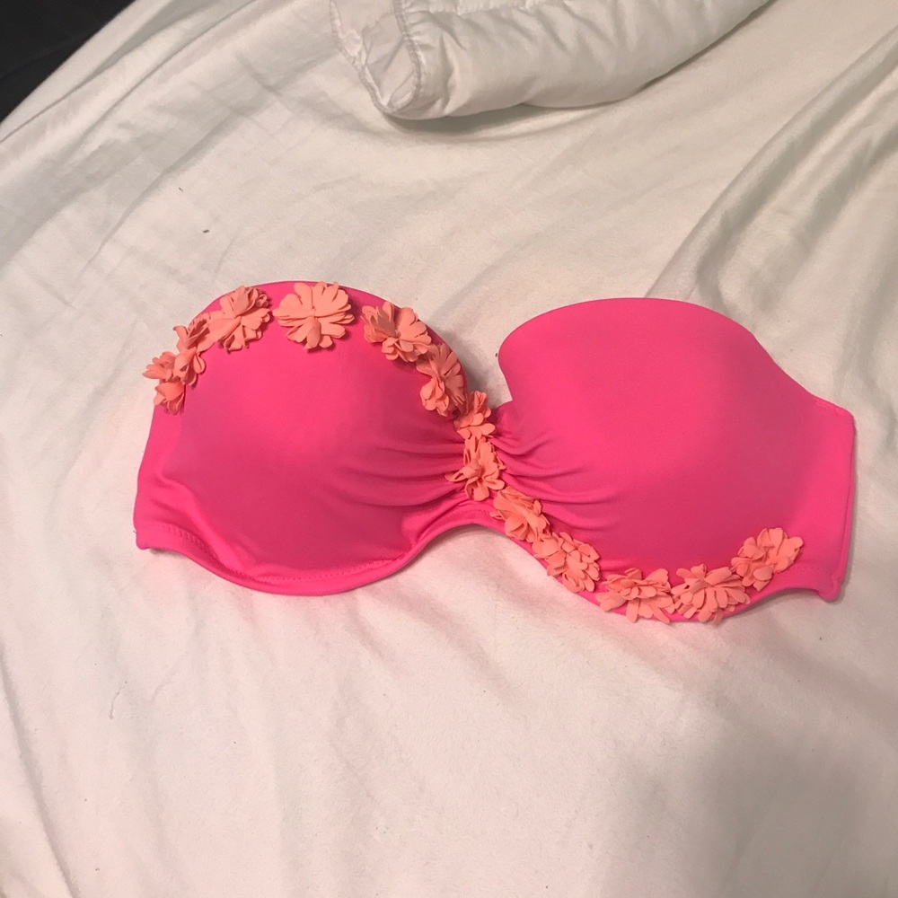 Floral bikini top