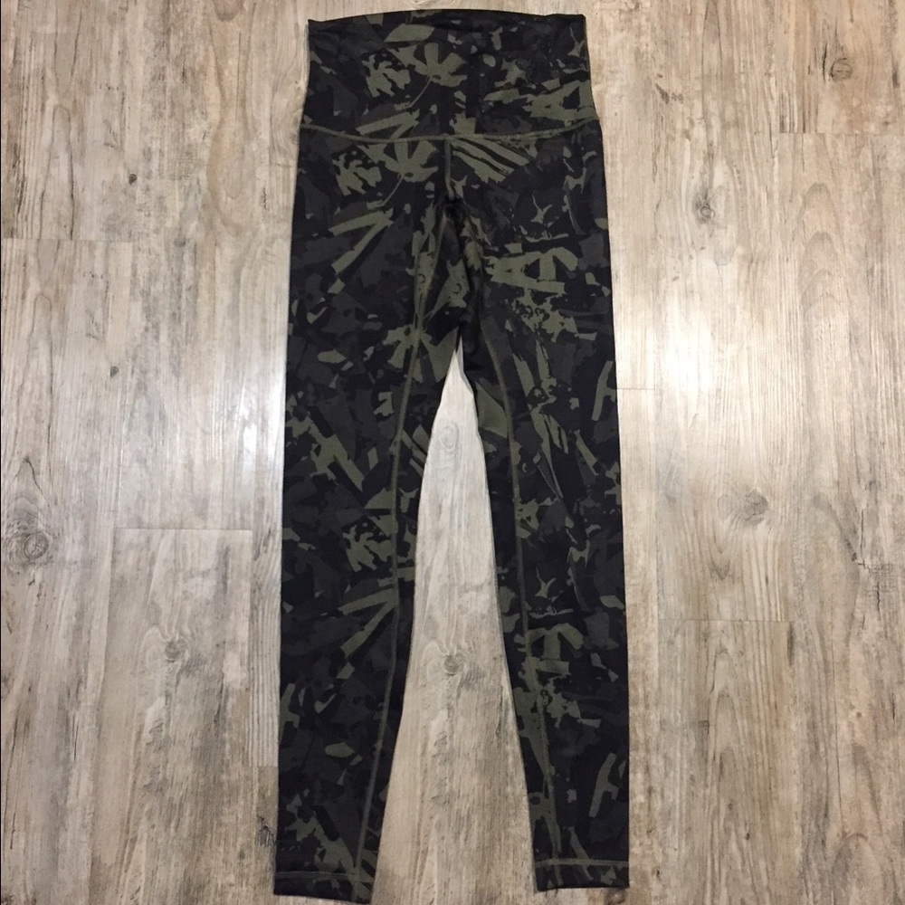 Lululemon Wunder Under RARE