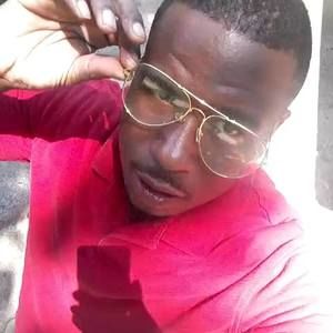 Meet your Posher, Lonnie