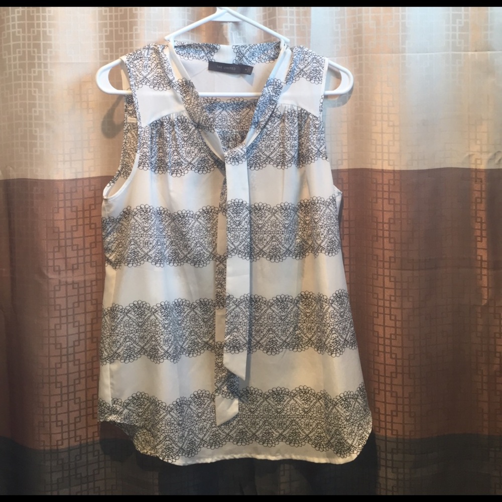 Lace patterned work top