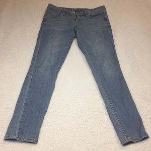 MOSSIMO skinny jeans size 4/27S