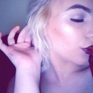 Meet your Posher, Harper