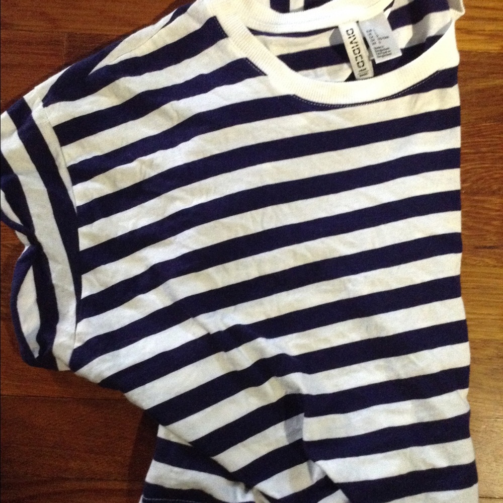H&M Divided navy blue and white striped tee