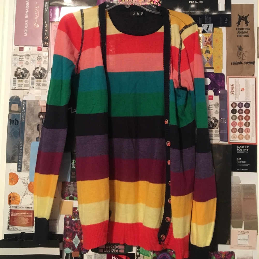 CLEAROUT SALE: Rainbow sweater